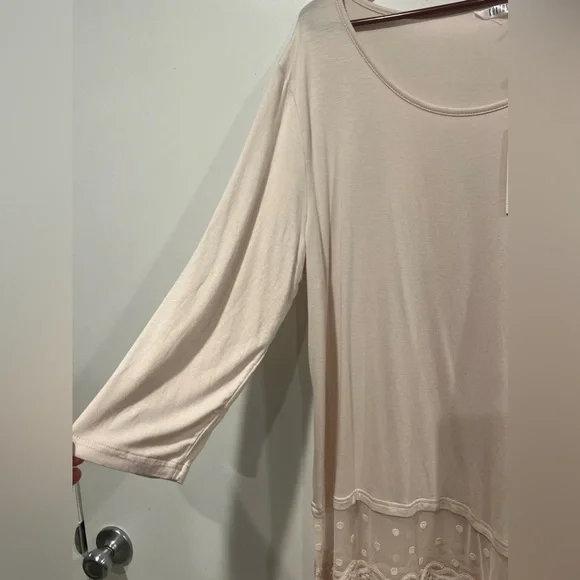 NWT Kaktus Cream Lace Loose Knit blouse tunic - Picture 6 of 8